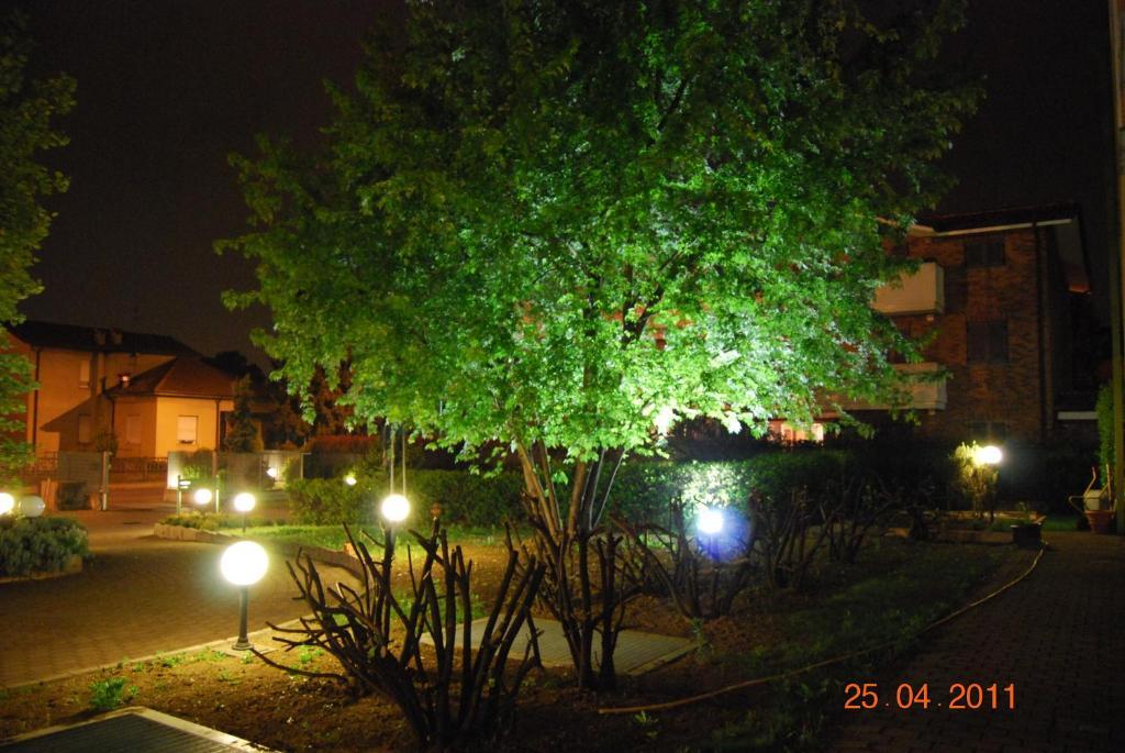 Vecchia Brianza Ξενοδοχείο Seveso Δωμάτιο φωτογραφία
